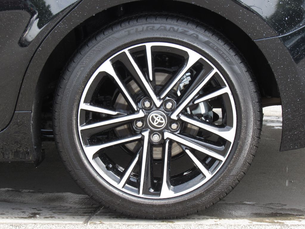 2025 Toyota Camry XLE - Photo 37