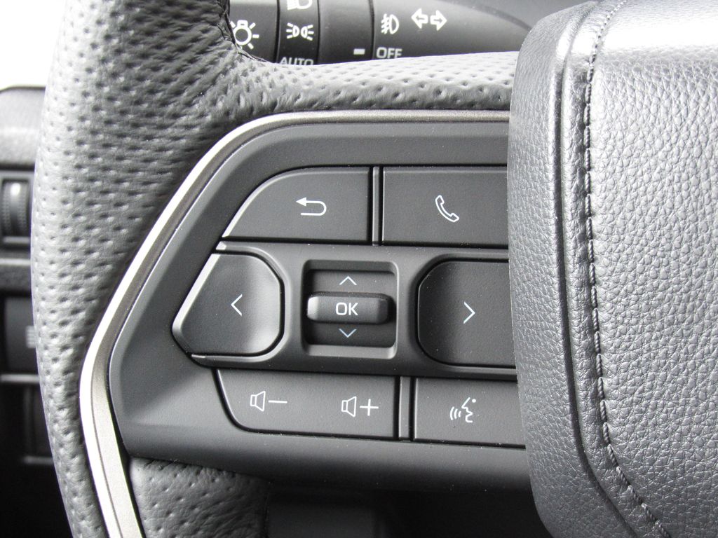 2026 Toyota Tacoma TRD Sport - Photo 25
