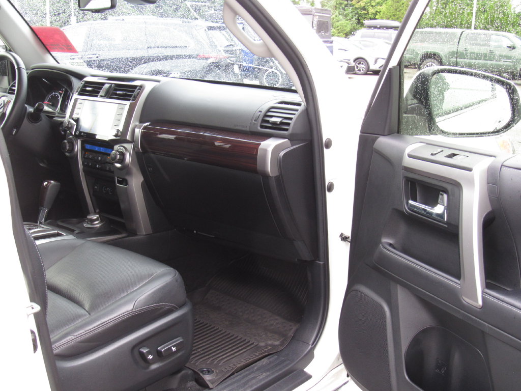 2023 Toyota 4Runner Limited - Photo 18