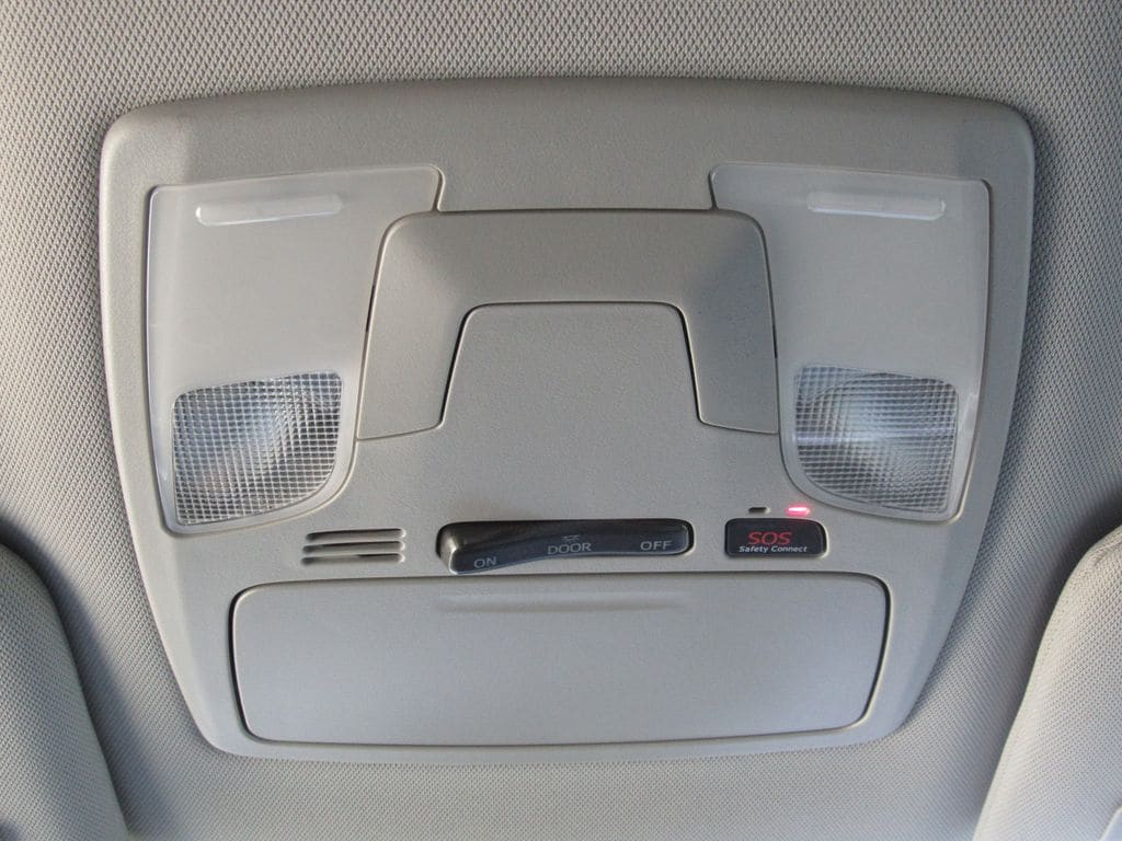 2020 Toyota Sienna L - Photo 24
