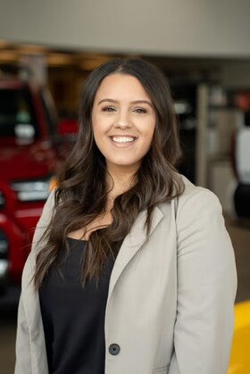Staff member Katie Belaya from ID_66f3b8
