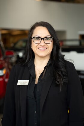 Staff member Jessica Gonzalez from ID_9f4fb1