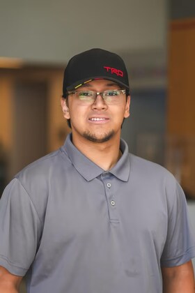 Staff member Daron Maberry from ID_332058