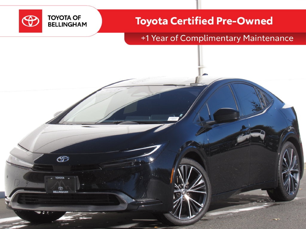 2025 Toyota Prius XLE