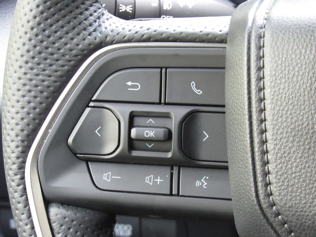 2026 Toyota Tundra SR5 - Photo 25