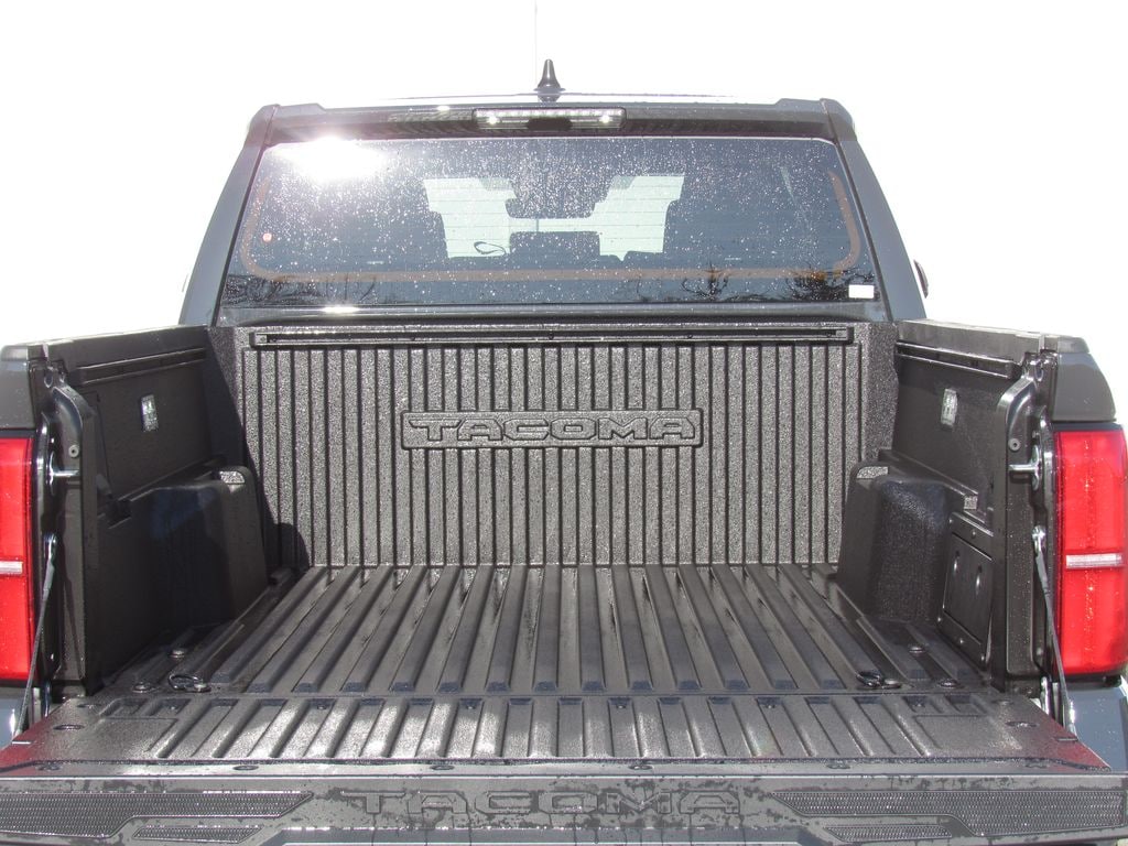 2026 Toyota Tacoma TRD Off Road - Photo 8