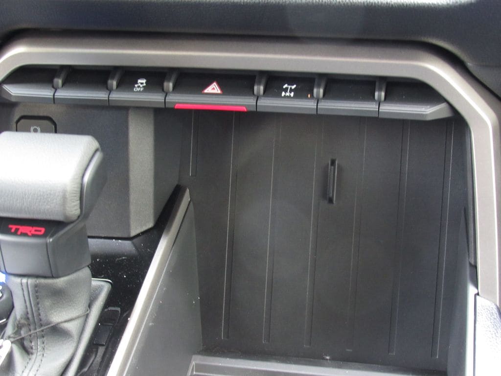 2026 Toyota Tundra SR5 - Photo 30