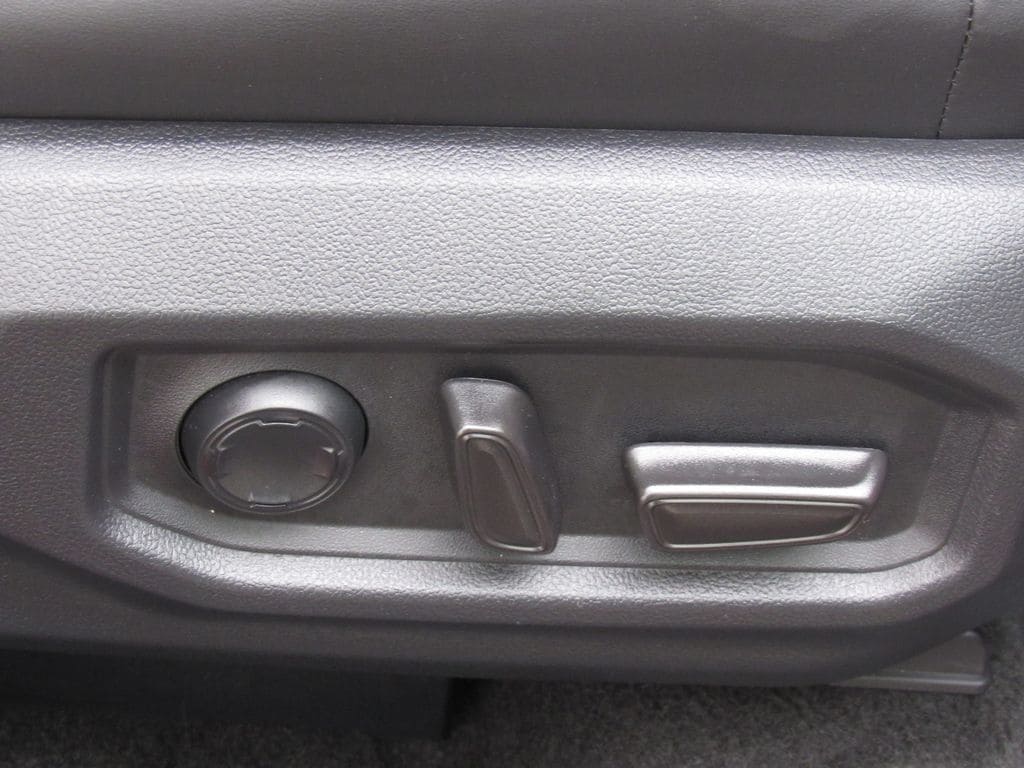 2024 Toyota Sequoia Platinum - Photo 23