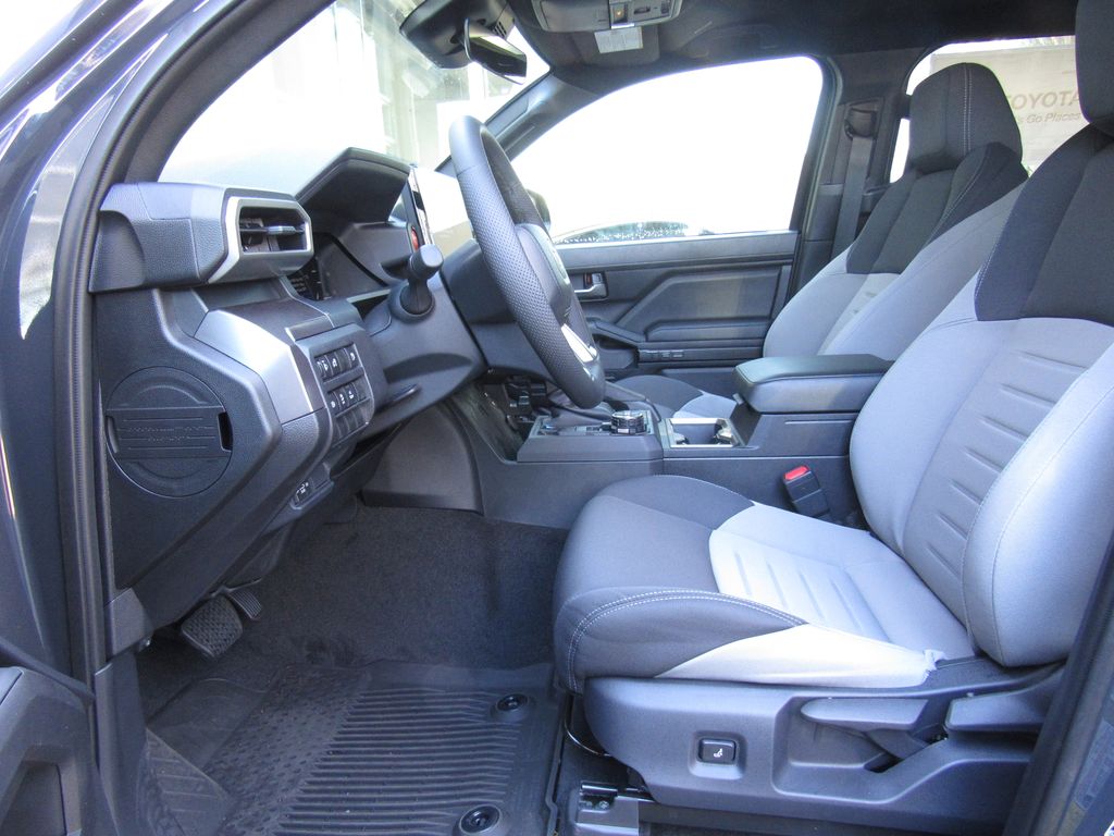2026 Toyota Tacoma TRD Off Road - Photo 16
