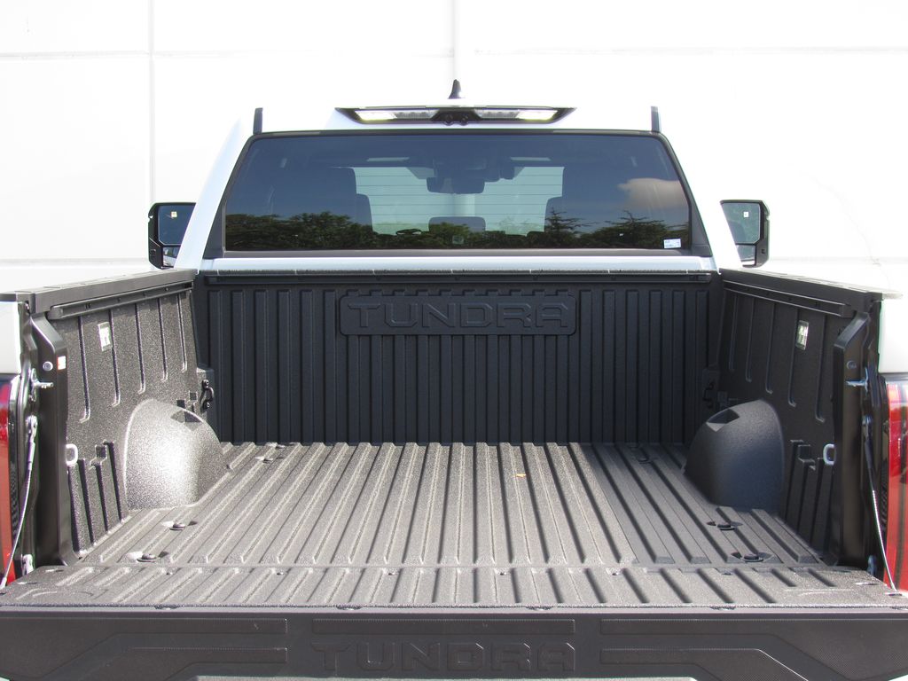2026 Toyota Tundra Platinum - Photo 8