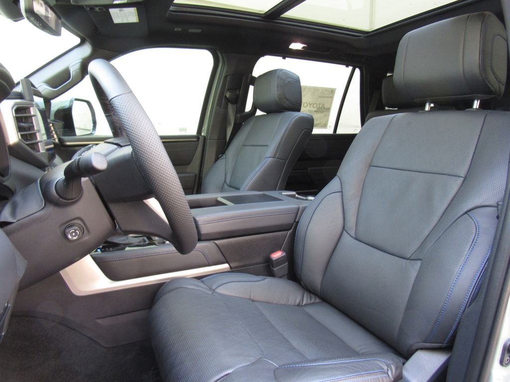 2026 Toyota Sequoia Platinum - Photo 12