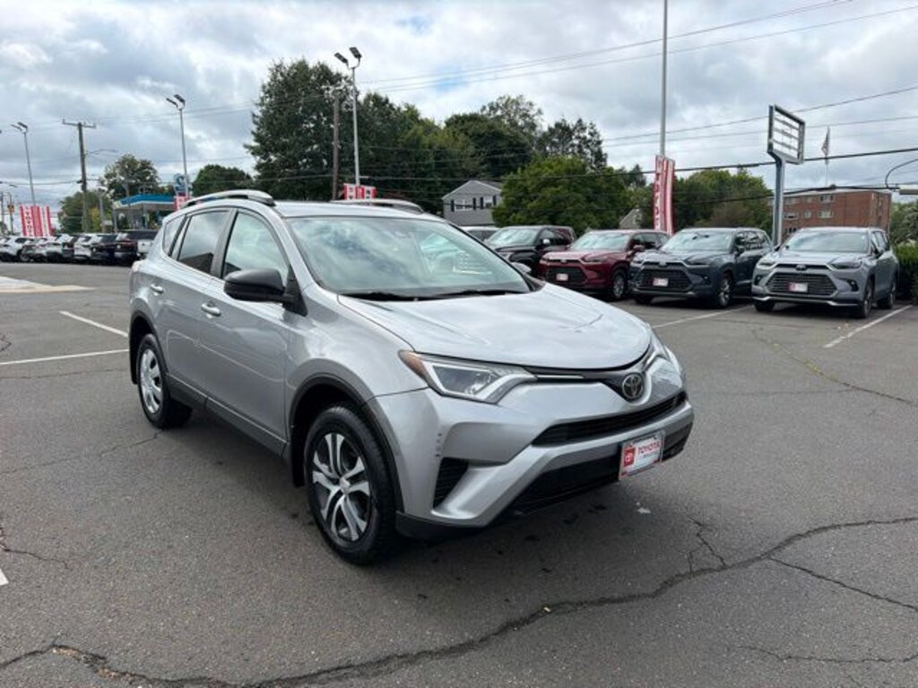 Used 2017 Toyota RAV4 LE SUV