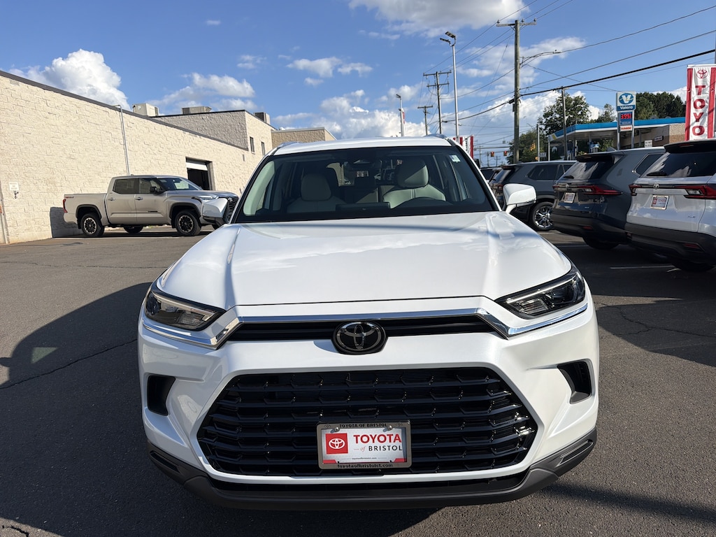 New 2026 Toyota Grand Highlander XLE SUV