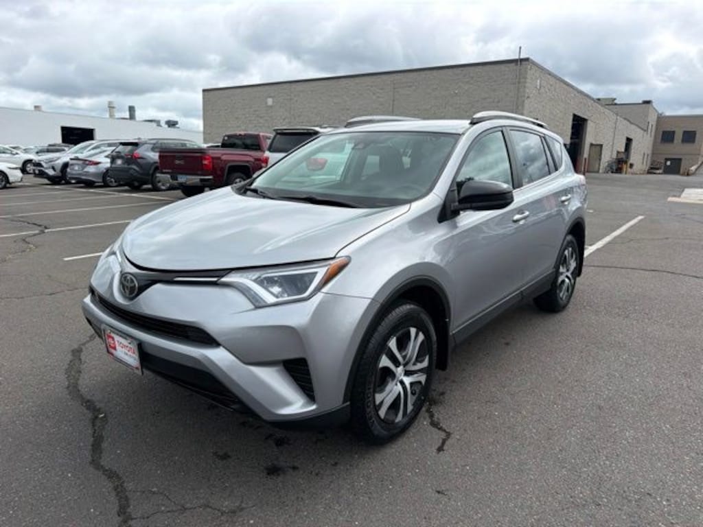 Used 2017 Toyota RAV4 LE SUV