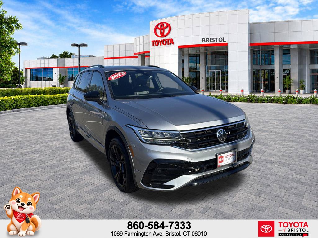 2023 Volkswagen Tiguan SE R-LINE BLACK