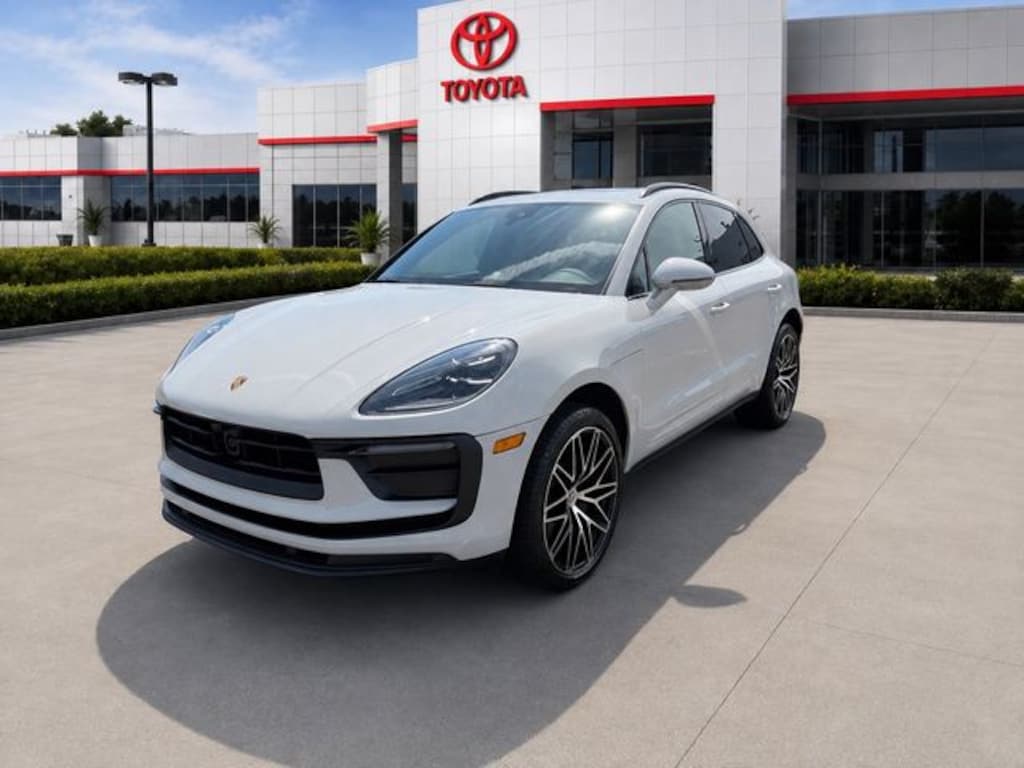 Used 2026 Porsche Macan SUV