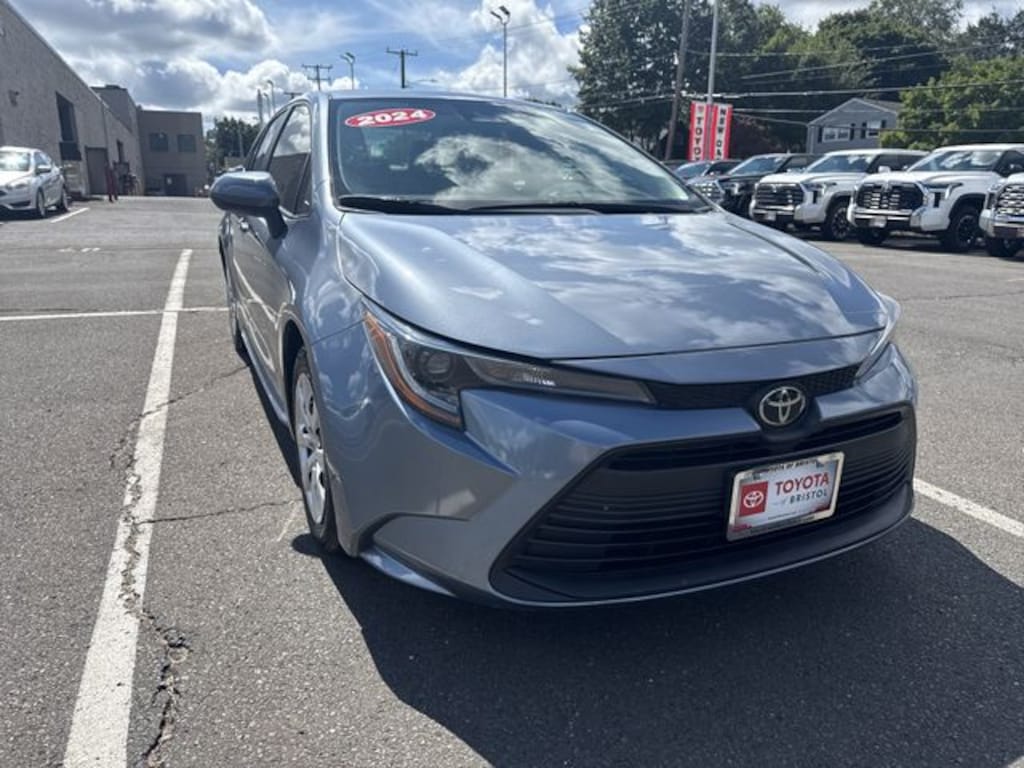 Used 2024 Toyota Corolla LE Sedan
