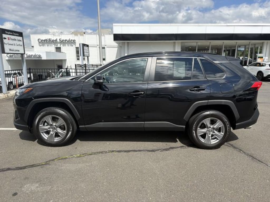 Used 2024 Toyota RAV4 XLE SUV