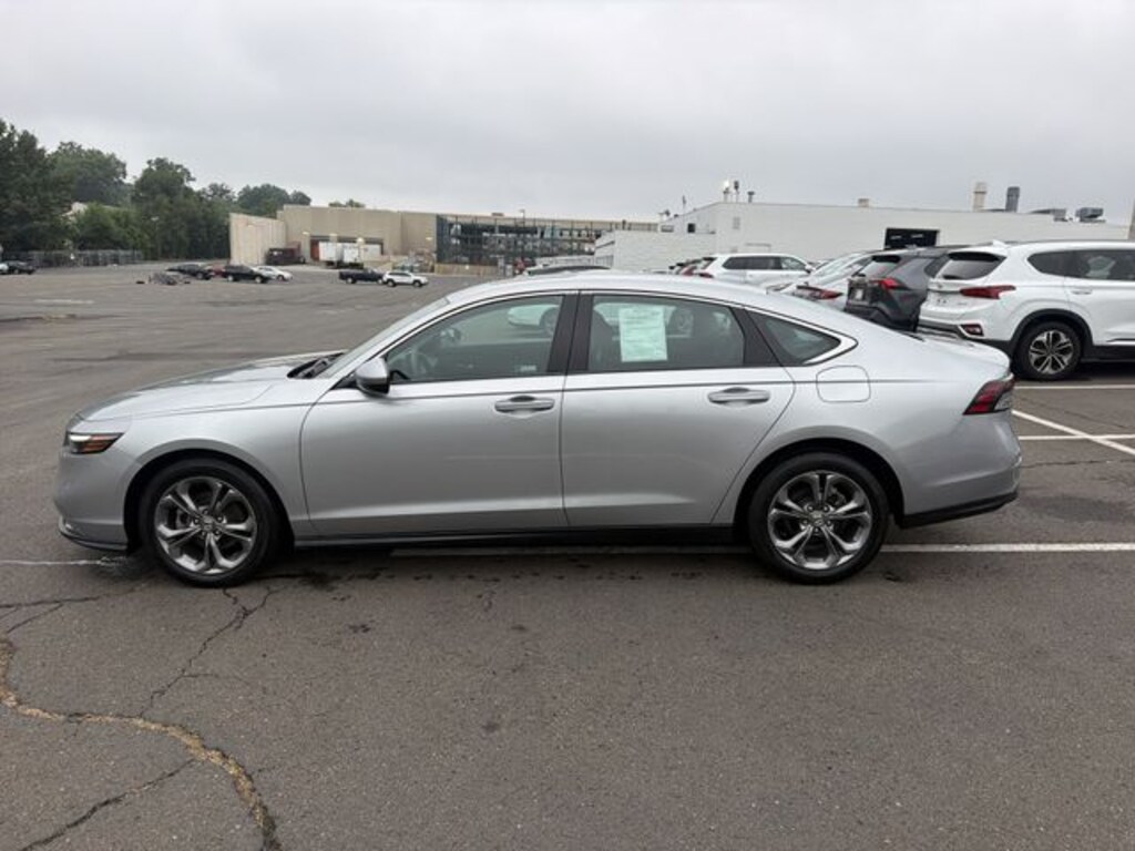 Used 2024 Honda Accord EX Sedan