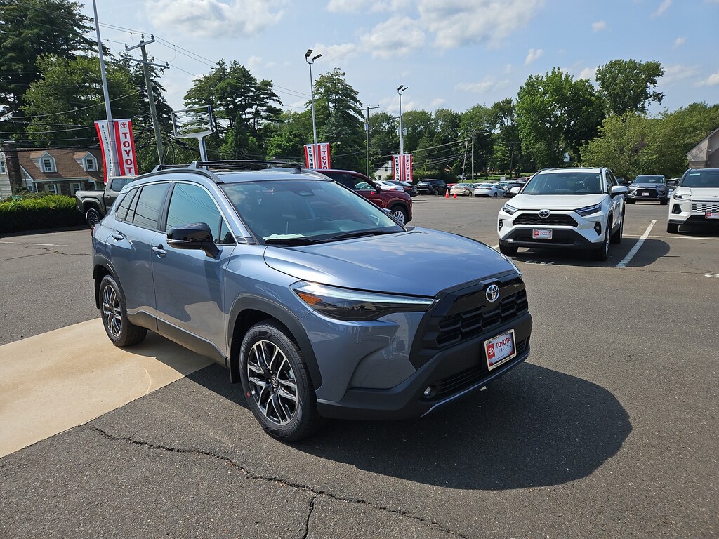 Used 2026 Toyota Corolla Cross XLE XLE 4WD