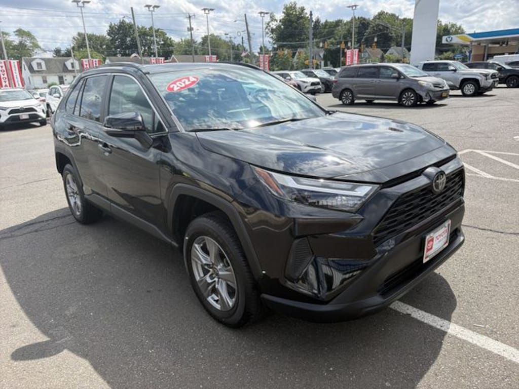 Used 2024 Toyota RAV4 XLE SUV