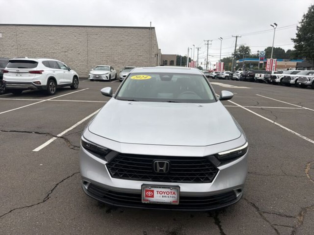 Used 2024 Honda Accord EX Sedan