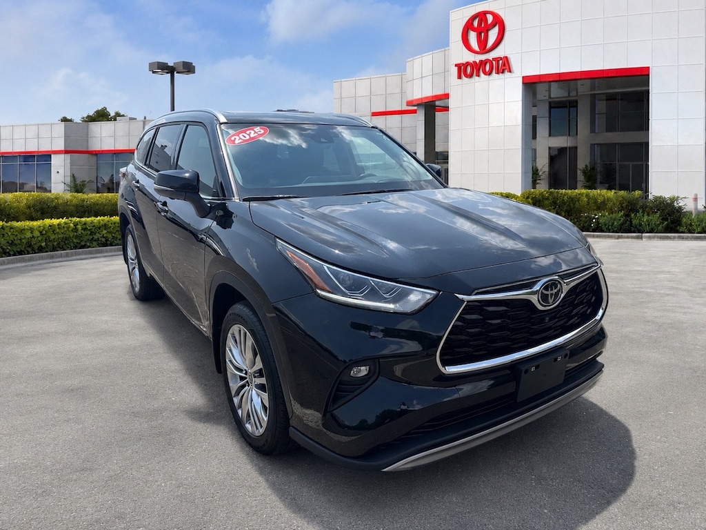 Certified 2025 Toyota Highlander Hybrid Platinum Hybrid Platinum AWD