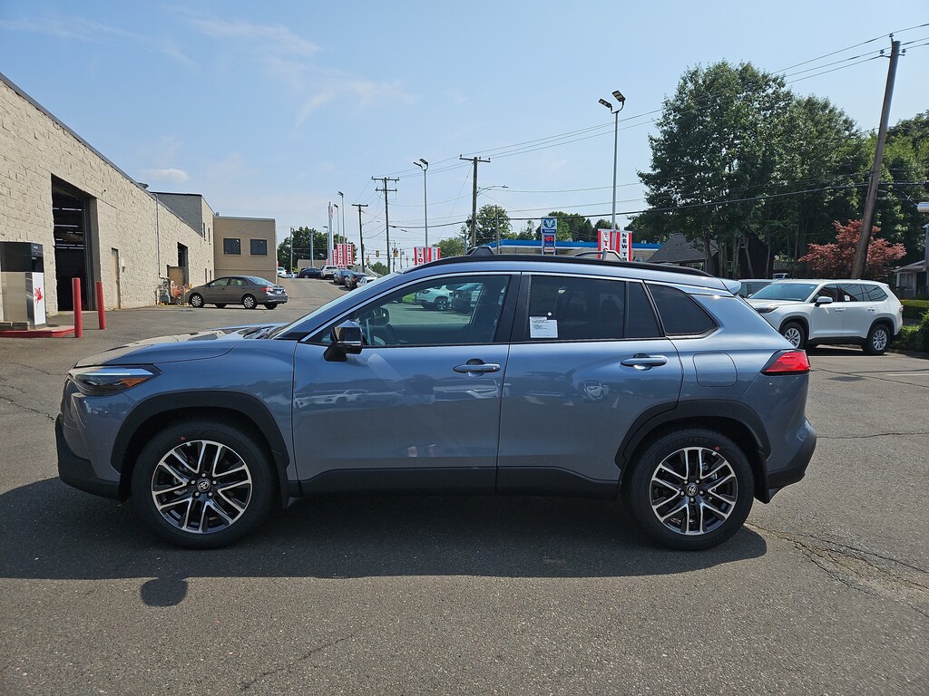 Used 2026 Toyota Corolla Cross XLE XLE 4WD