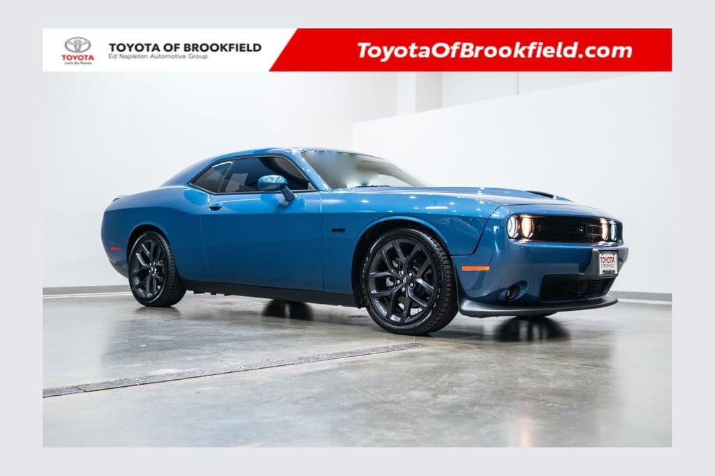 2023 Dodge Challenger R/T's photo