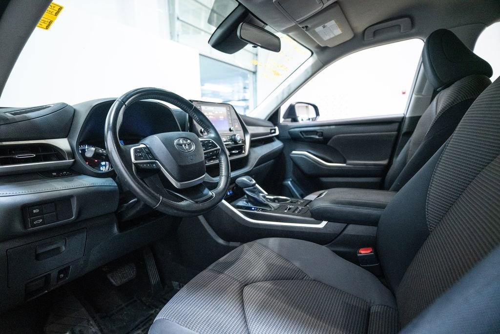 Certified 2022 Toyota Highlander LE SUV