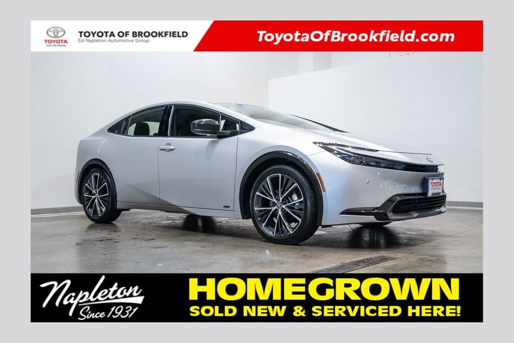 2023 Toyota Prius XLE AWD's photo