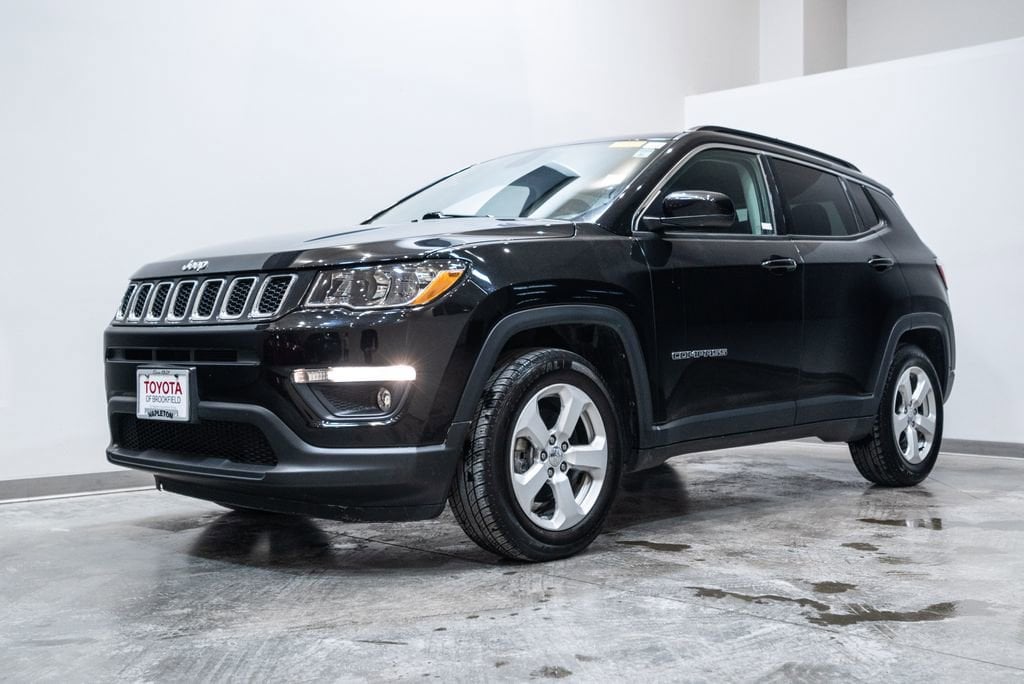 Used 2019 Jeep Compass Latitude SUV