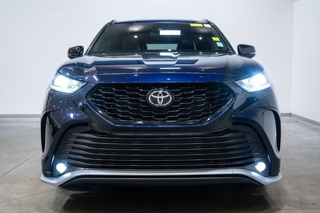 Used 2022 Toyota Highlander XSE SUV