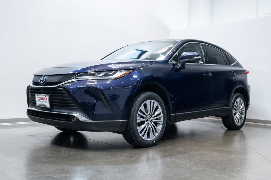 2024 Toyota Venza Limited photo 2