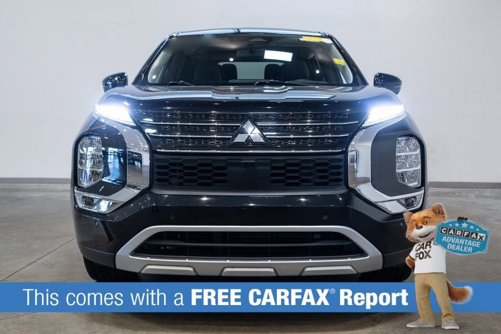 Used 2024 Mitsubishi Outlander SE SUV