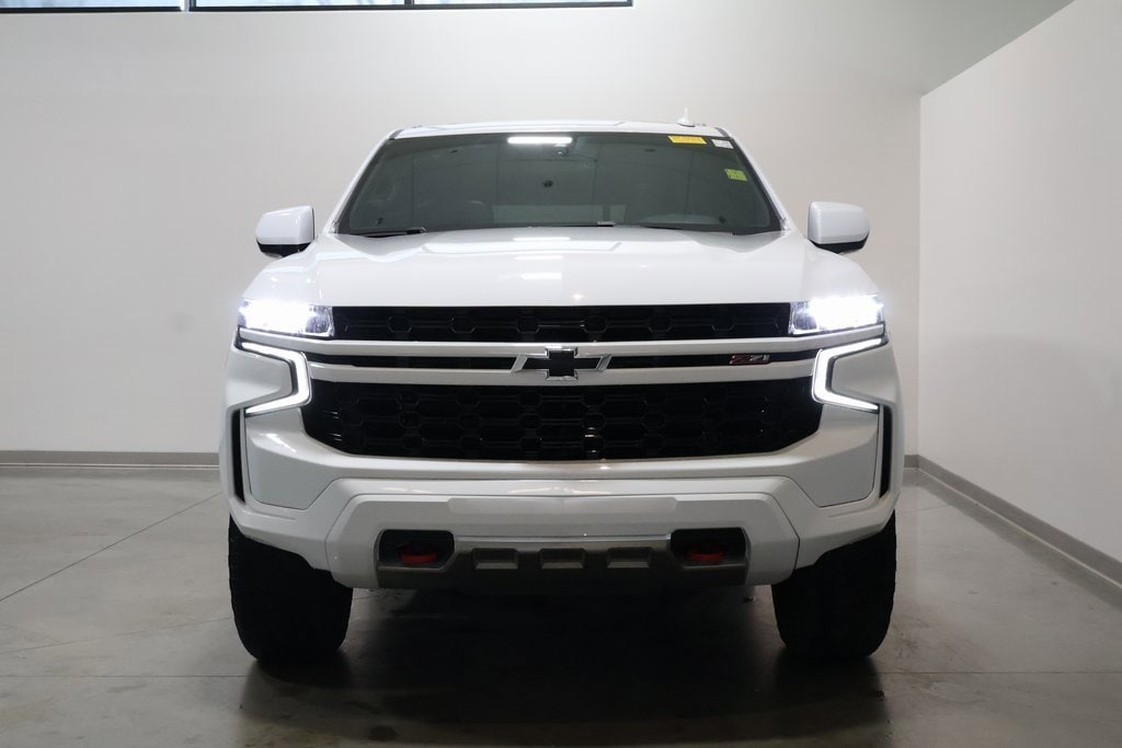 Used 2021 Chevrolet Tahoe Z71 with VIN 1GNSKPKD8MR390334 for sale in Brookfield, WI