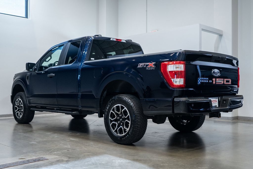2023 Ford F-150 XL photo 4