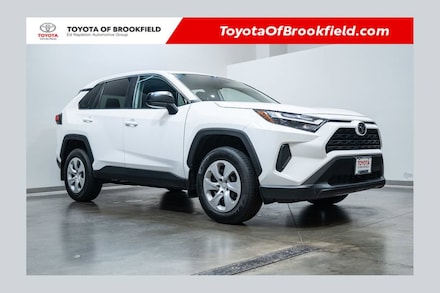 2023 Toyota RAV4 LE SUV