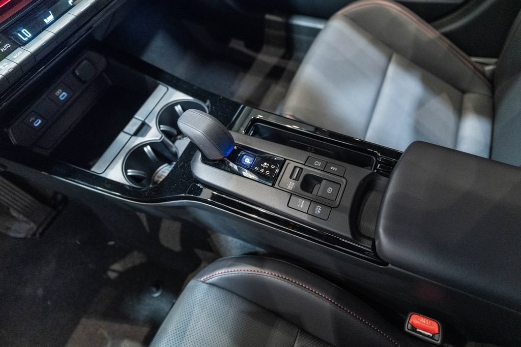 2026 Toyota Prius Plug-in Hybrid XSE Premium - Photo 26