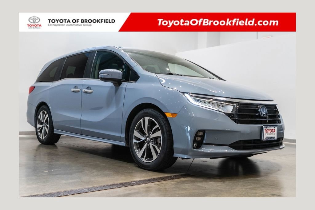 2024 Honda Odyssey Touring's photo
