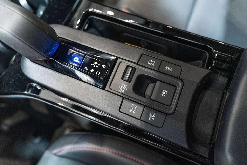 2026 Toyota Prius Plug-in Hybrid XSE Premium - Photo 27