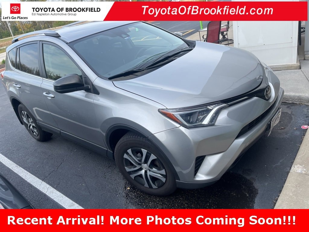 Used 2018 Toyota RAV4 LE SUV