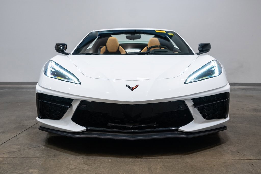 2022 Chevrolet Corvette Stingray 2LT photo 2