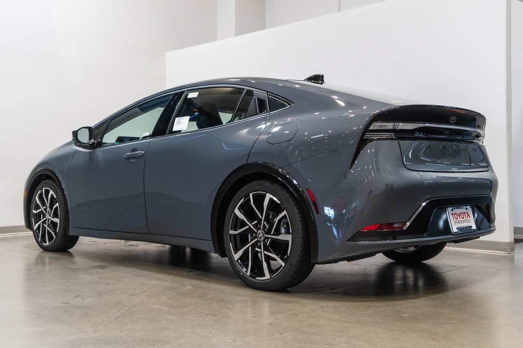 2026 Toyota Prius Plug-in Hybrid XSE Premium - Photo 7