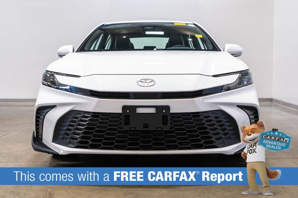 Used 2026 Toyota Camry SE Sedan