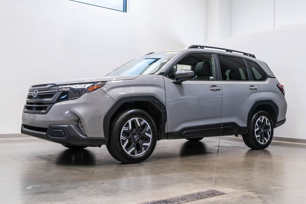 Used 2025 Subaru Forester Premium SUV