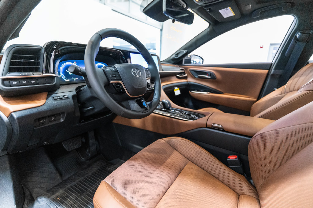 Certified 2026 Toyota Crown Signia Limited SUV