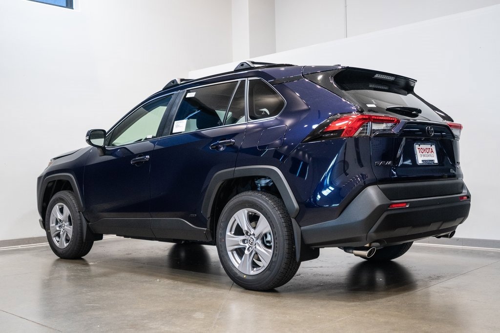 New 2025 Toyota RAV4 Hybrid XLE SUV