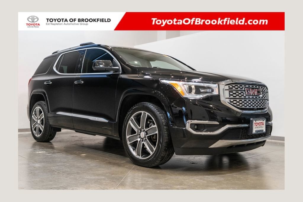 2017 GMC Acadia Denali