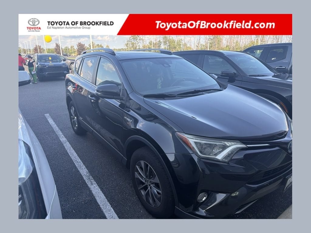Used 2017 Toyota RAV4 Hybrid XLE SUV